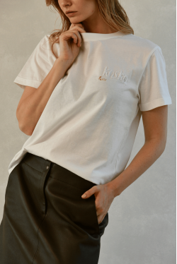 embroidered t-shirt 1