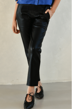 pantalon en cuir noir 3